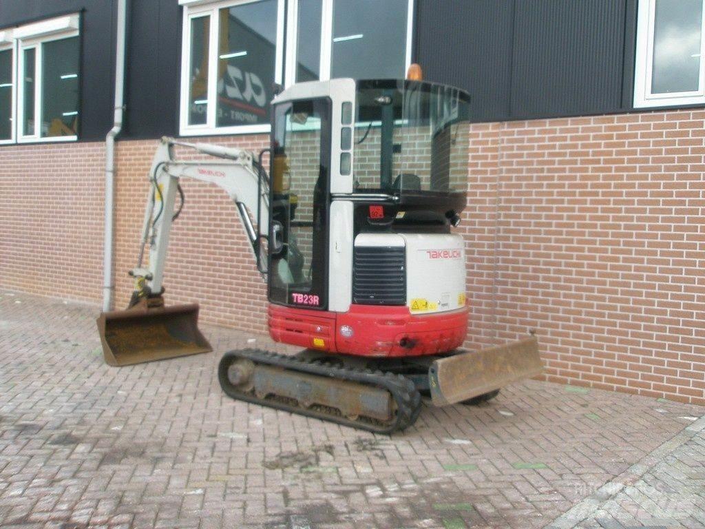 Takeuchi TB23R Mini ekskavatori < 7 t