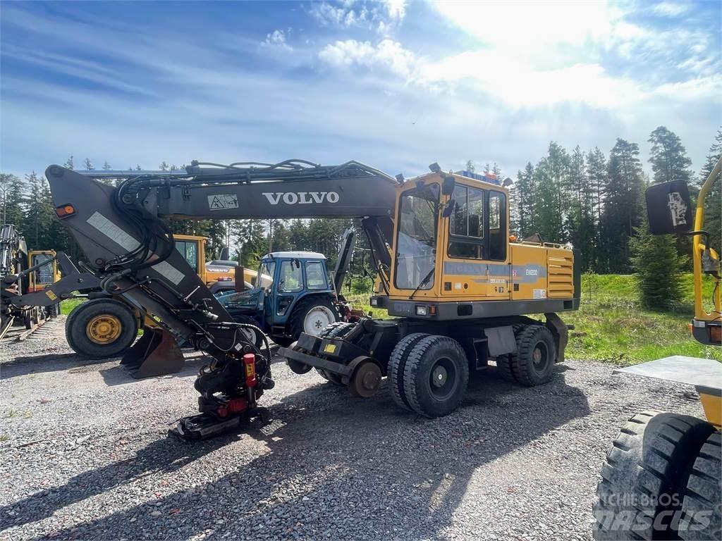 Volvo EW 200 4x4 Ekskavatori uz riteņiem