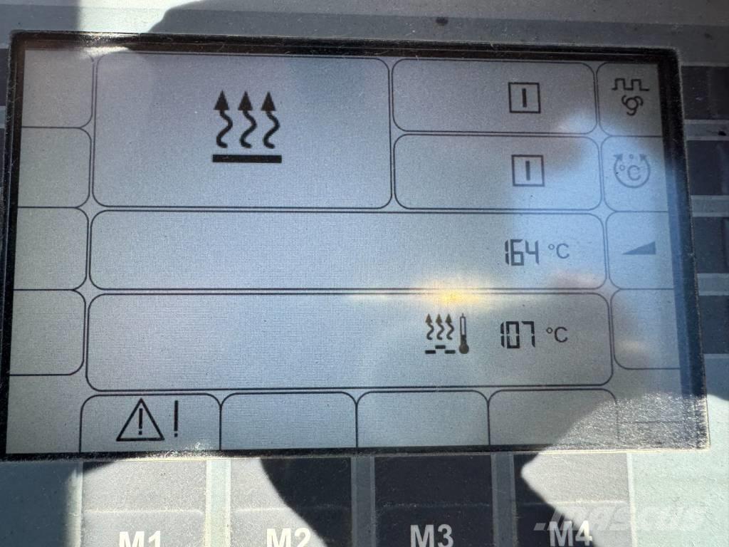 Vögele SUPER 1600-2 Asfalta klājēji