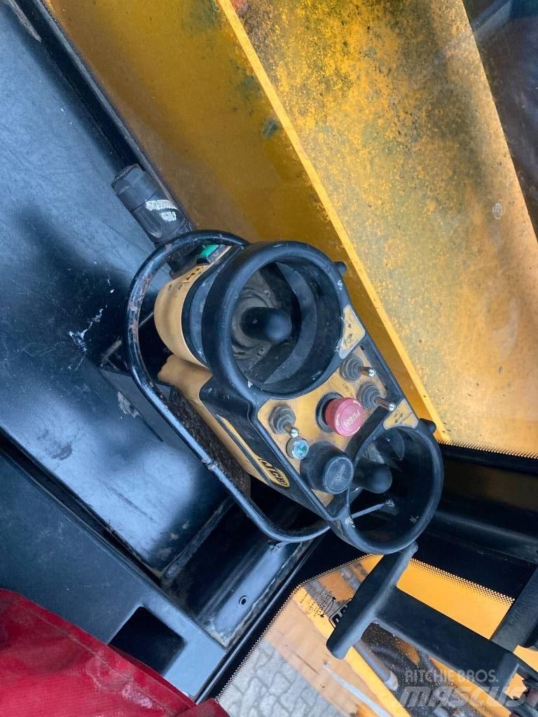 JCB 540-140 Teleskopiskie manipulatori