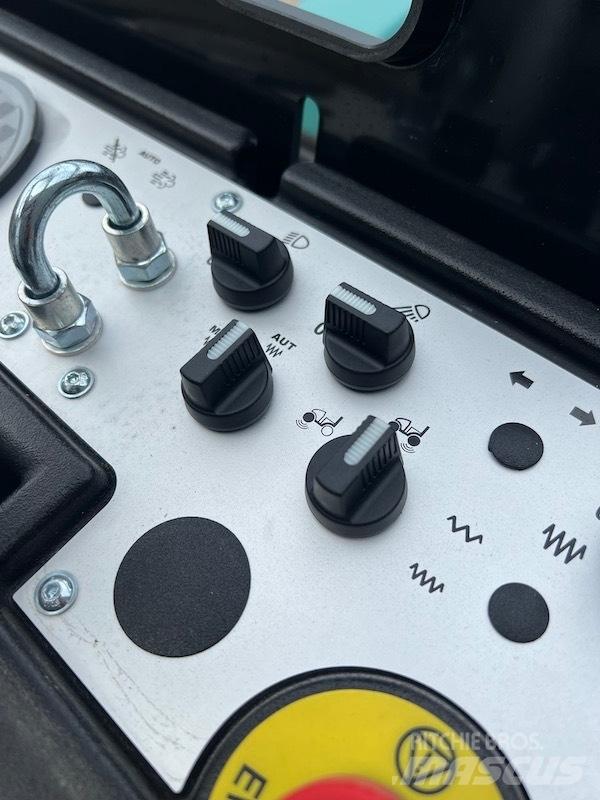 Ammann ARX 26 Divvalču grunts veltņi