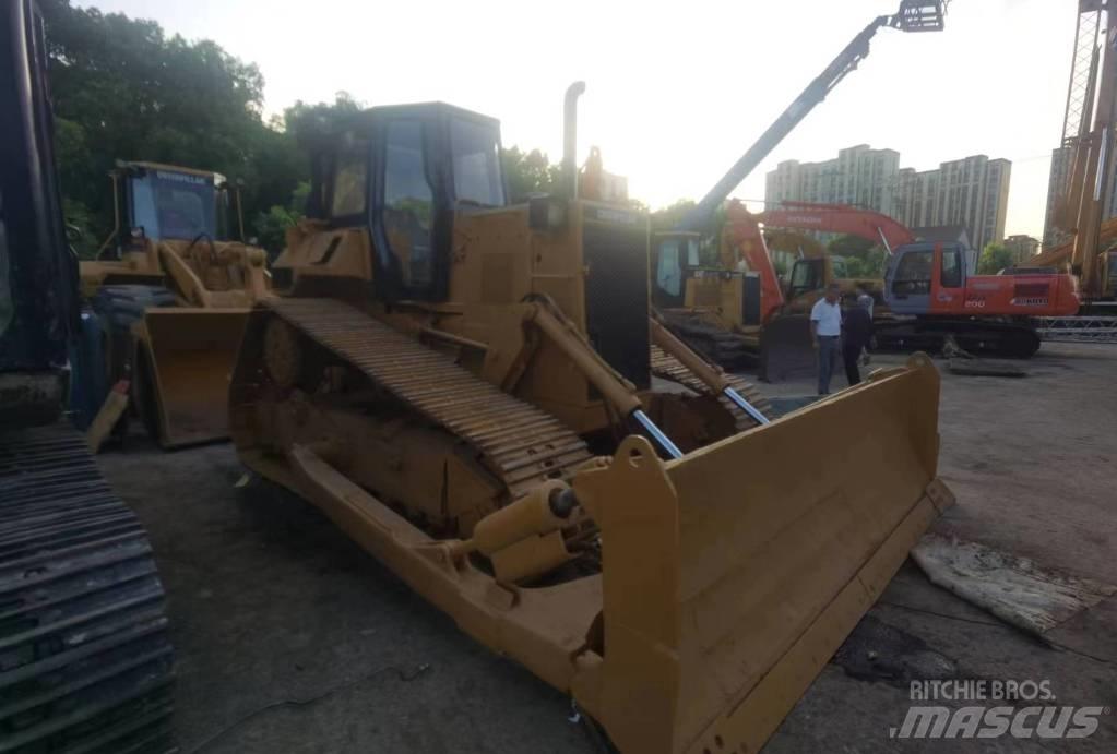 CAT D 6 R Kāpurķēžu buldozeri