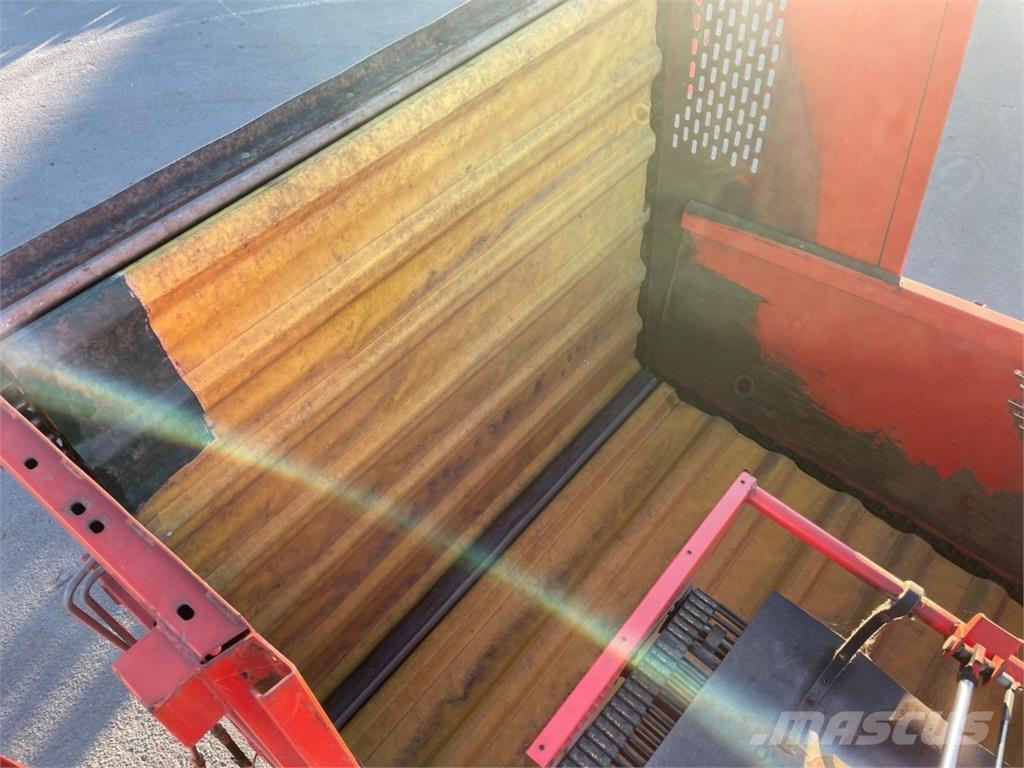 Grimme SE 75-30/40 Kartupeļu novākšanas kombaini