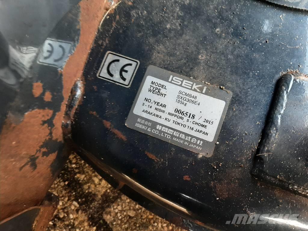 Iseki SXG 326 Mauriņa traktors