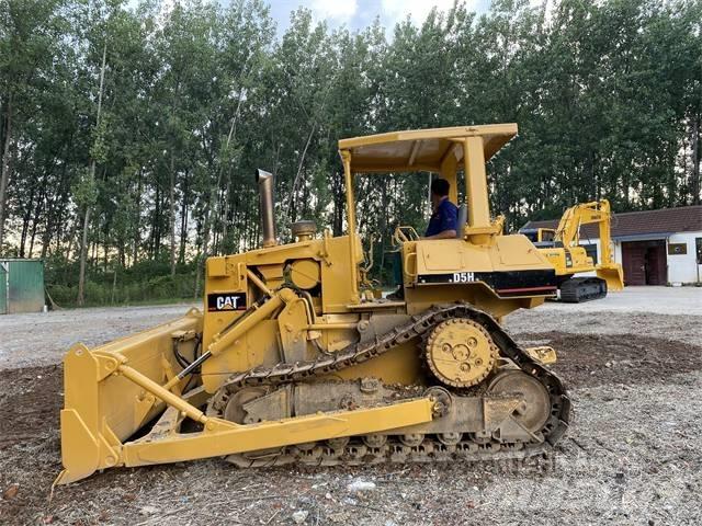 CAT D5G Kāpurķēžu buldozeri