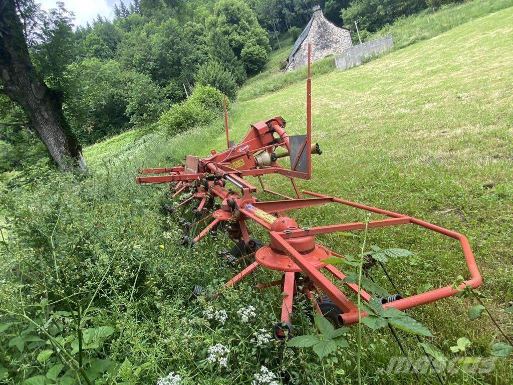 Kuhn GF6301MH Grābekļi un siena ārdītāji