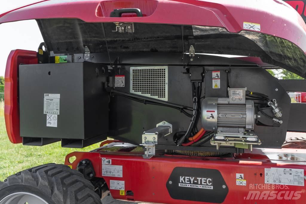 Manitou 200 ATJ e Strēles pacēlāji