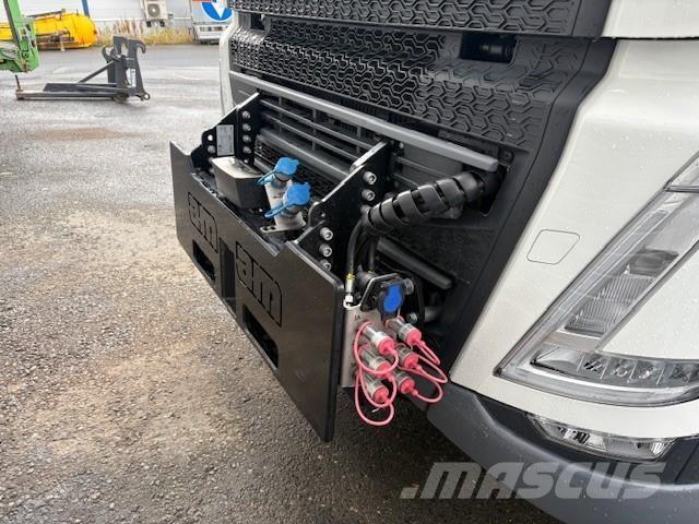 Volvo FH Pašizgāzējs