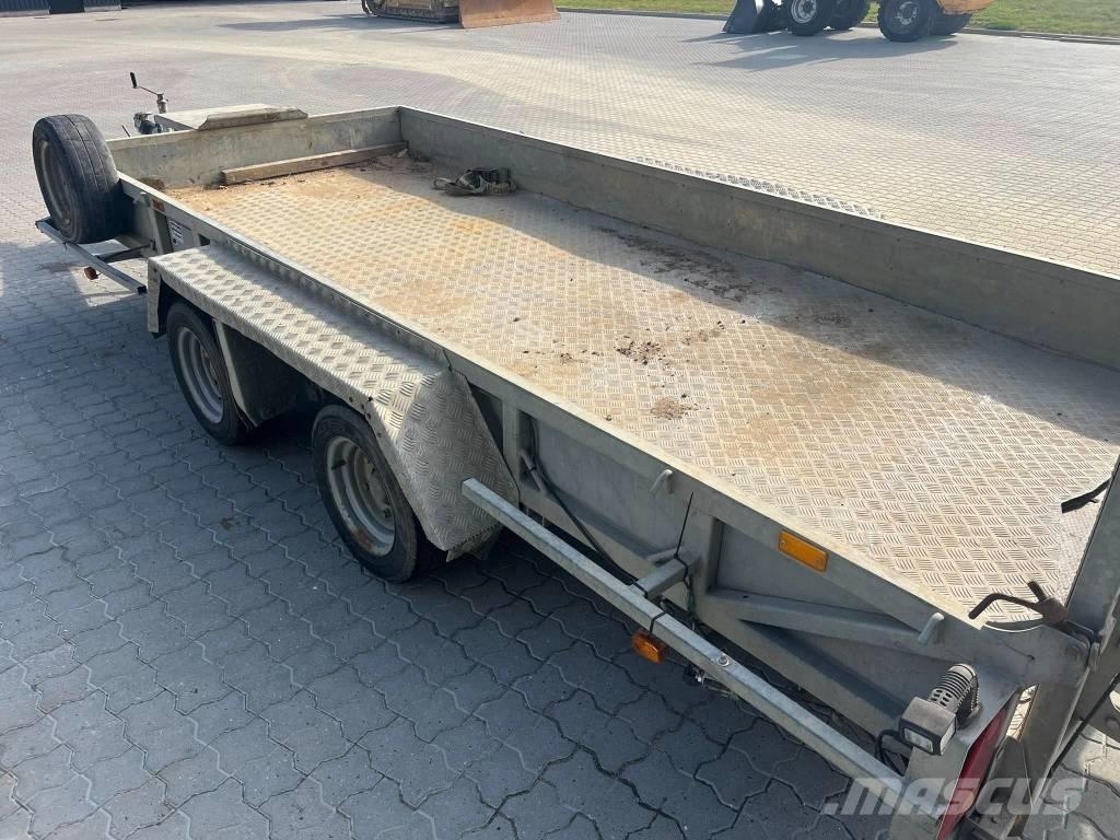 Ifor Williams GP 146 Mazgabarīta treileri