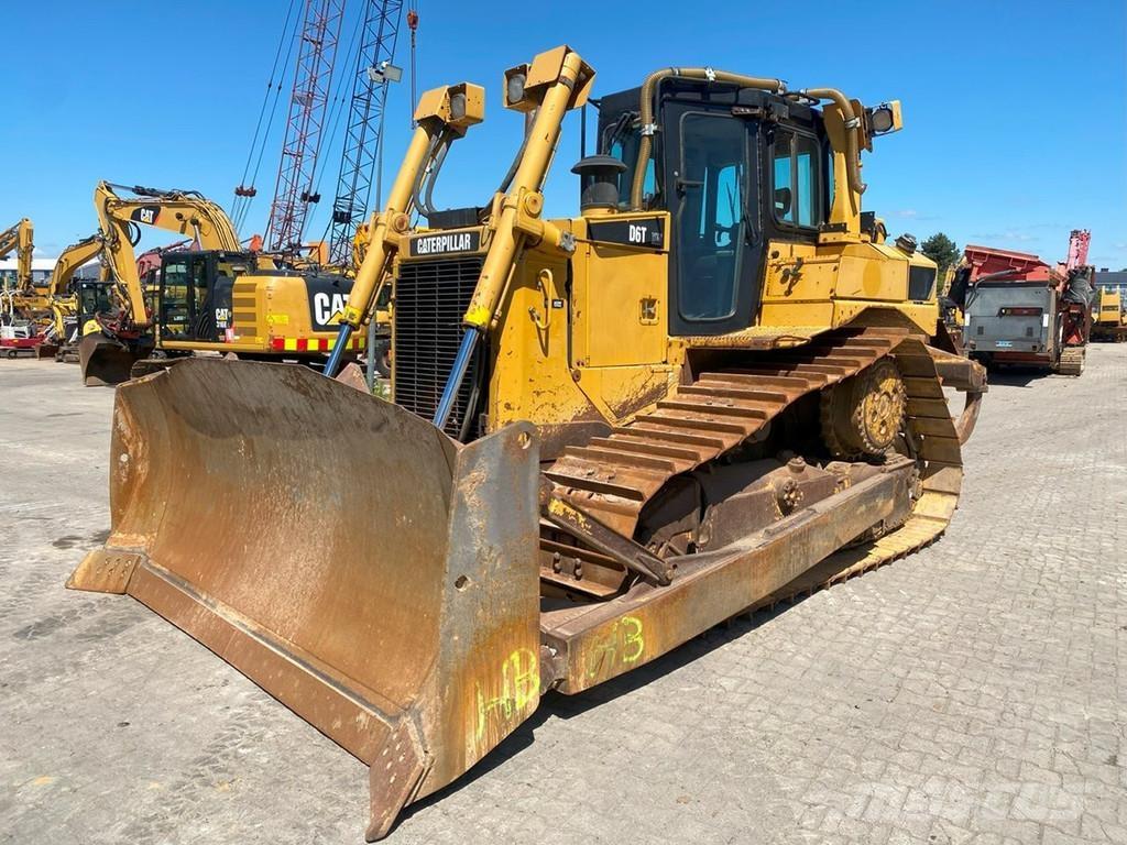 CAT D6T XW NVT Kāpurķēžu buldozeri