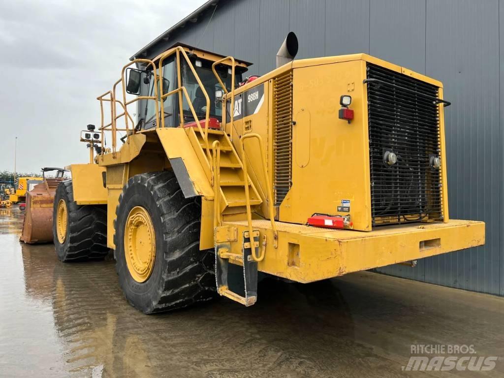 CAT 988H Iekrāvēji uz riteņiem