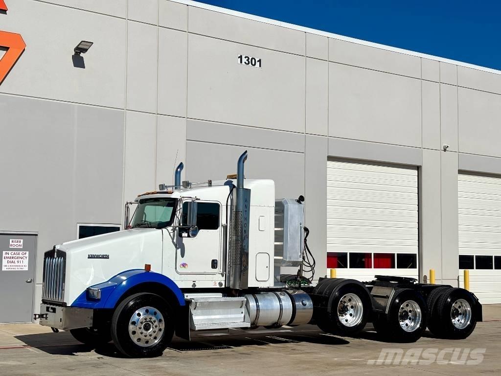 Kenworth T 800 Vilcēji