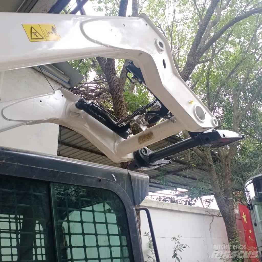 Bobcat T 770 Lietoti riteņu kompaktiekrāvēji