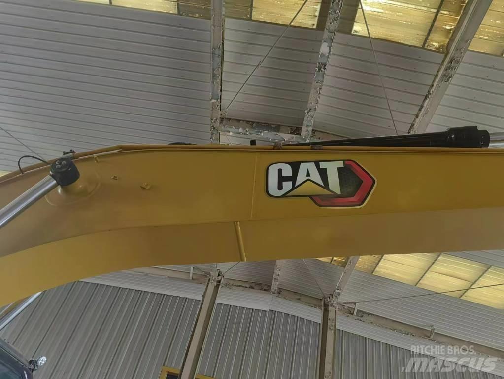 CAT 320GX Kāpurķēžu ekskavatori