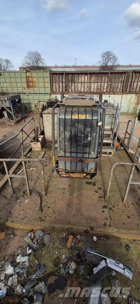 Lefort 850 Būvniecība- Citi