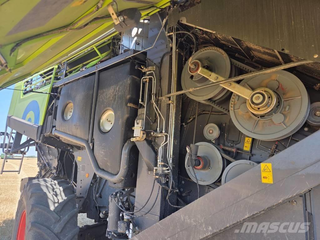 CLAAS Lexion 780 TT Ražas novākšanas kombaini