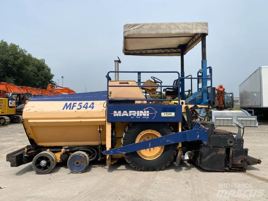 Marini MF544 WD Asfalta klājēji