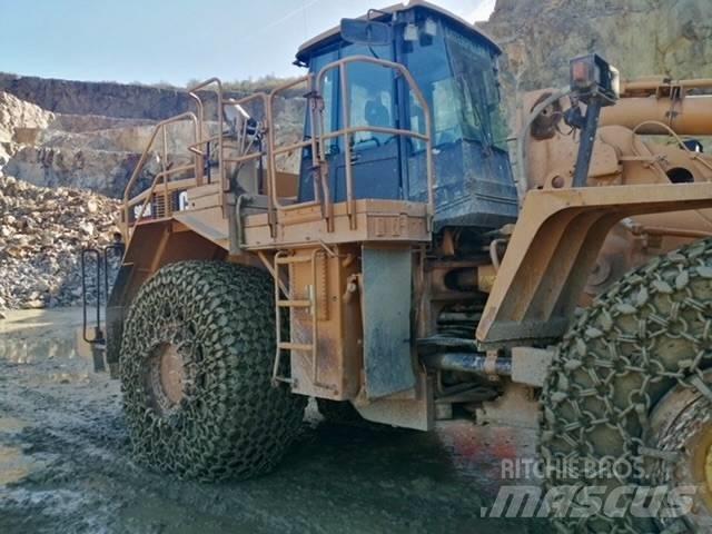 CAT 988 H Iekrāvēji uz riteņiem