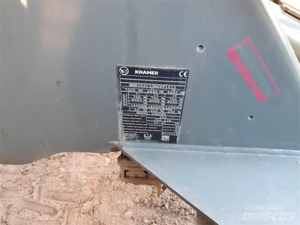 Kramer 8105 Iekrāvēji uz riteņiem