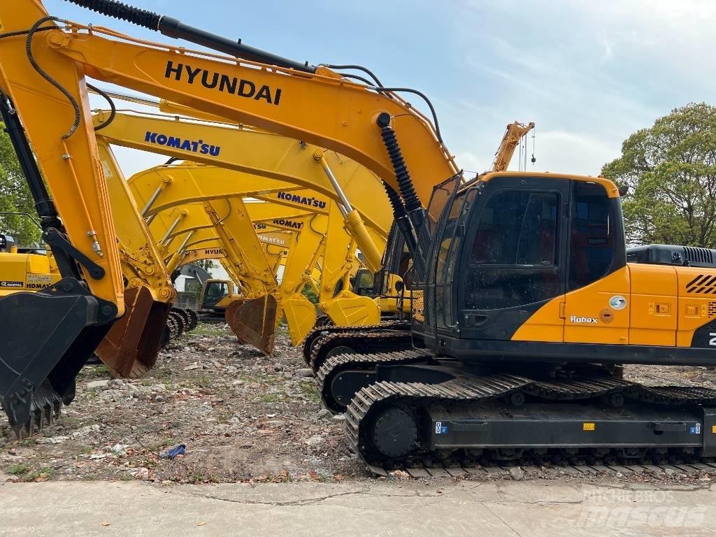 Hyundai 220LC-9S Kāpurķēžu ekskavatori