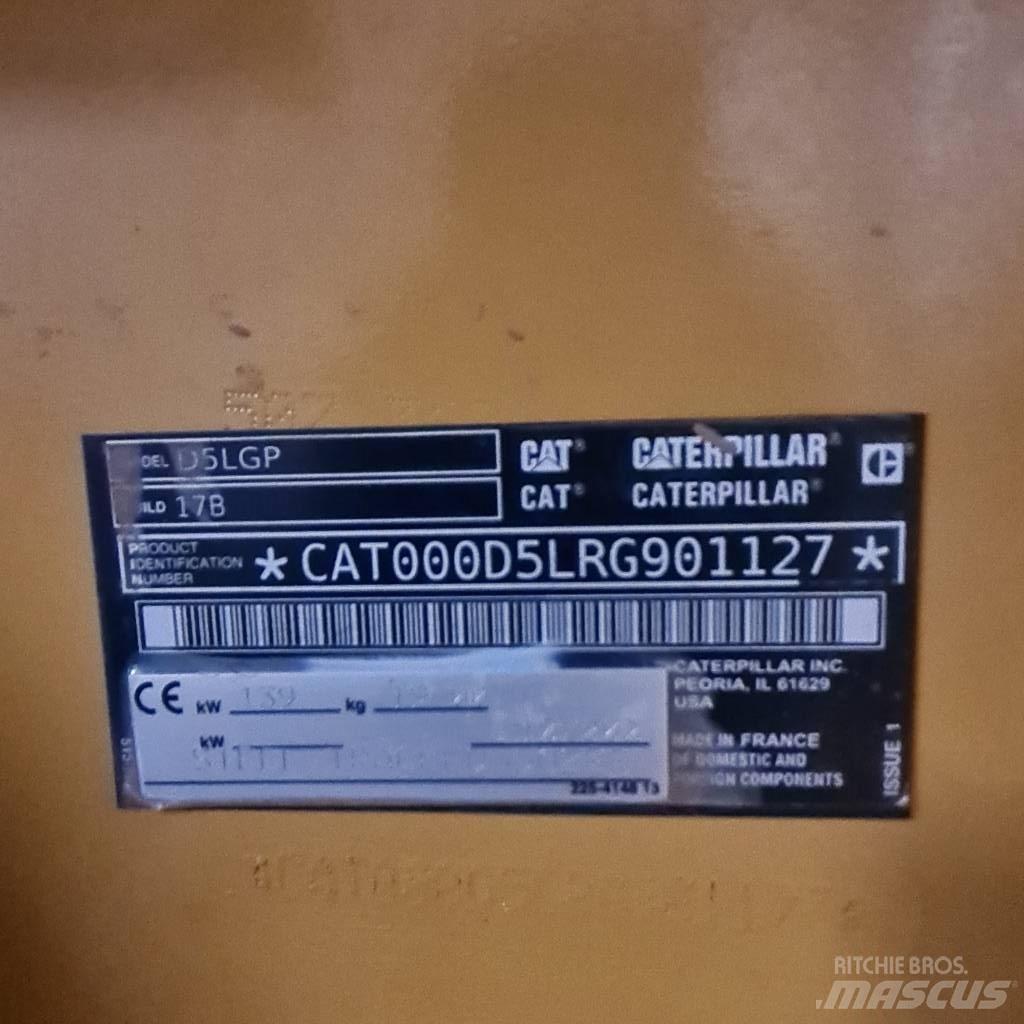 CAT D 5 LGP Kāpurķēžu buldozeri
