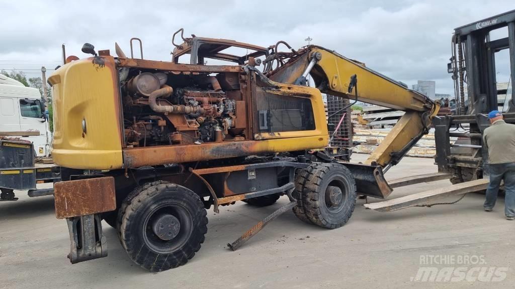 CAT M 316 F Ekskavatori uz riteņiem