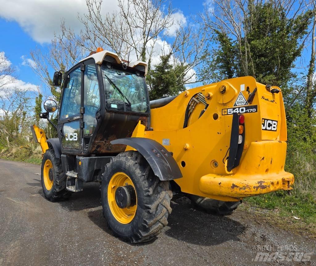 JCB 540-170 A/C Teleskopiskie manipulatori