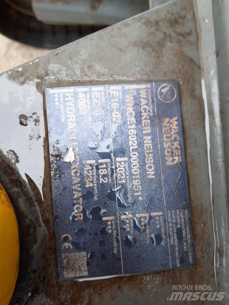 Wacker Neuson EZ 36 Kāpurķēžu ekskavatori