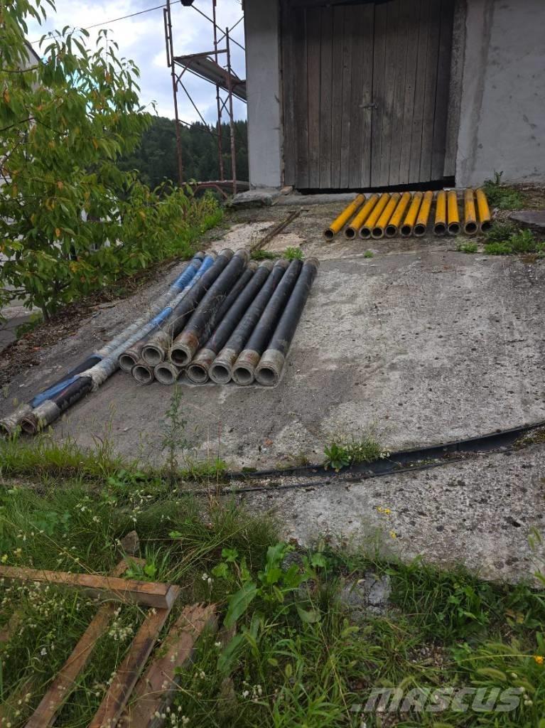  BUNKER B100D Kravas mašīna- betona sūknis