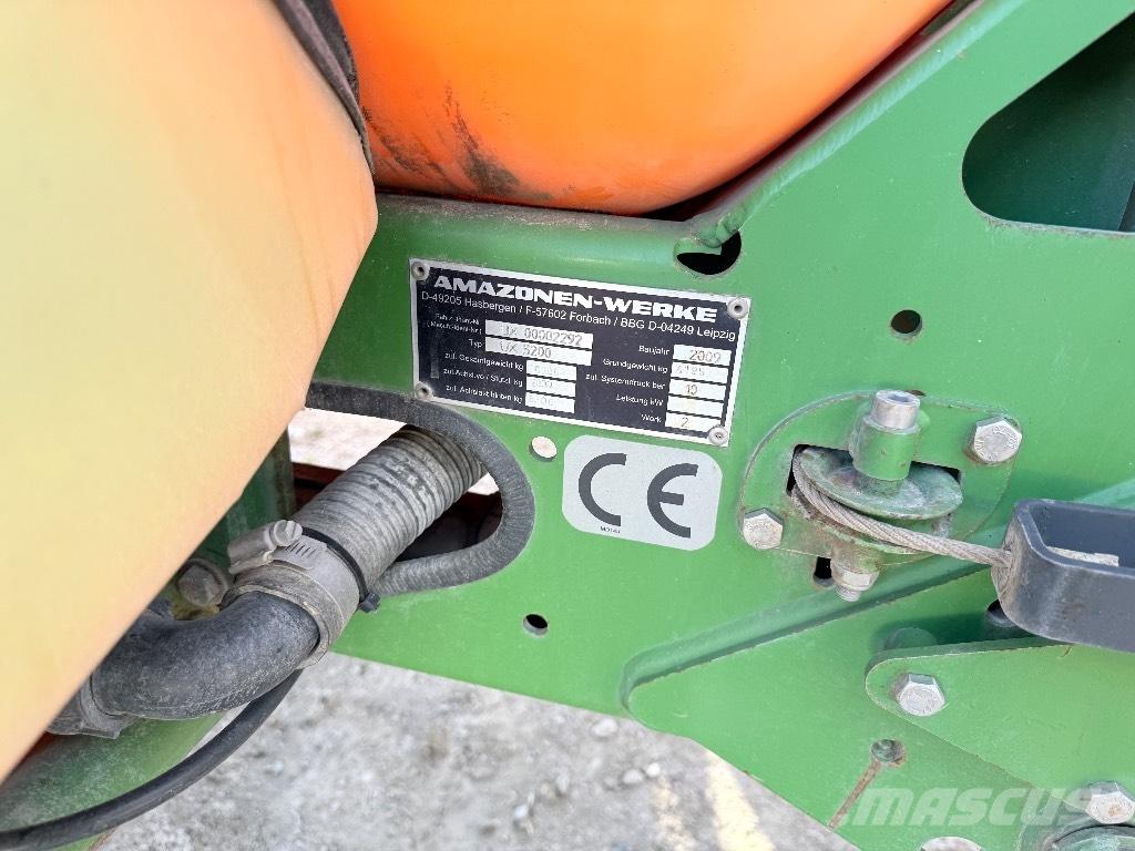 Amazone UX 5200 36m Piekabināmie smidzinātāji(miglotāji)