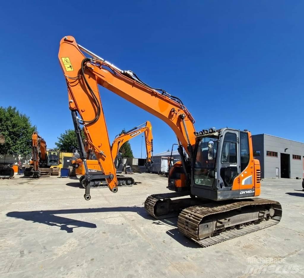 Doosan DX140LCR-5 Kāpurķēžu ekskavatori