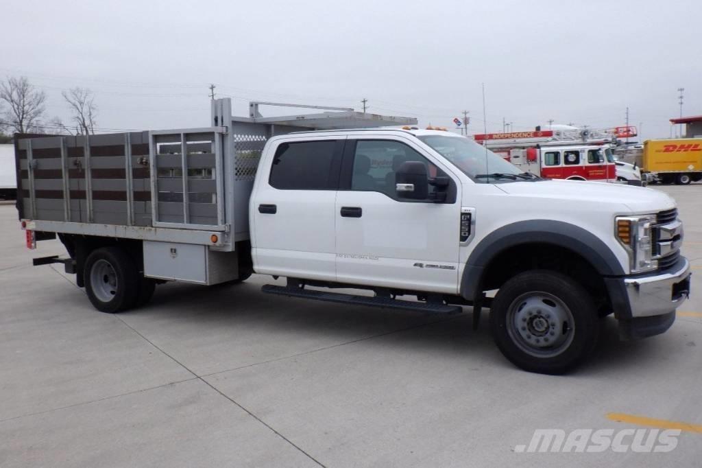 Ford F 550 XLT SD Platformas/izkraušana no sāniem