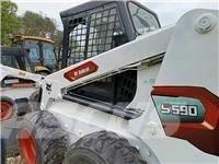 Bobcat S 590 Lietoti riteņu kompaktiekrāvēji