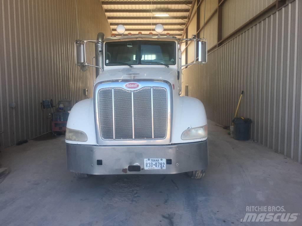 Peterbilt 386 Vilcēji