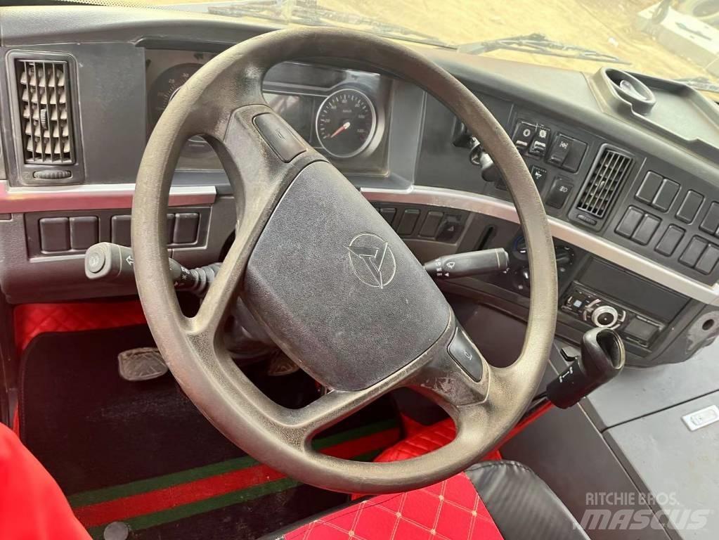 Sany STC250H Visurgājēji celtņi