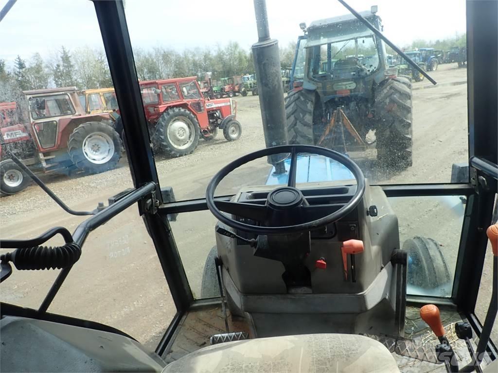 Ford 4830 Traktori