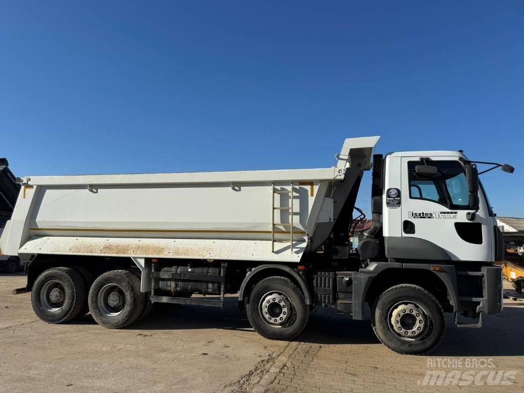 Ford Cargo Pašizgāzējs