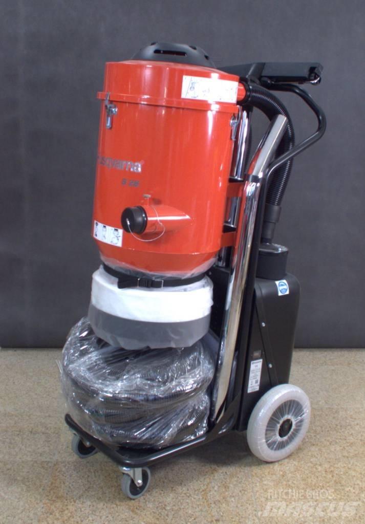 Husqvarna S26 Būvniecība- Citi