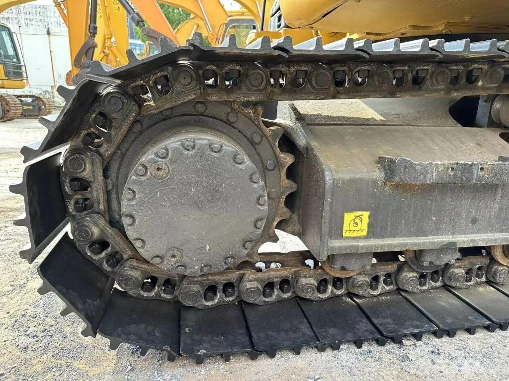 CAT 315D2 Kāpurķēžu ekskavatori