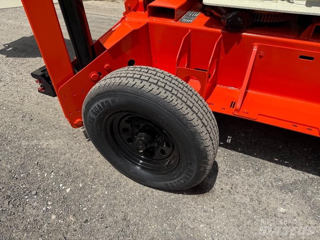 JLG T 500 J Pacēlājplatformas - piekabes