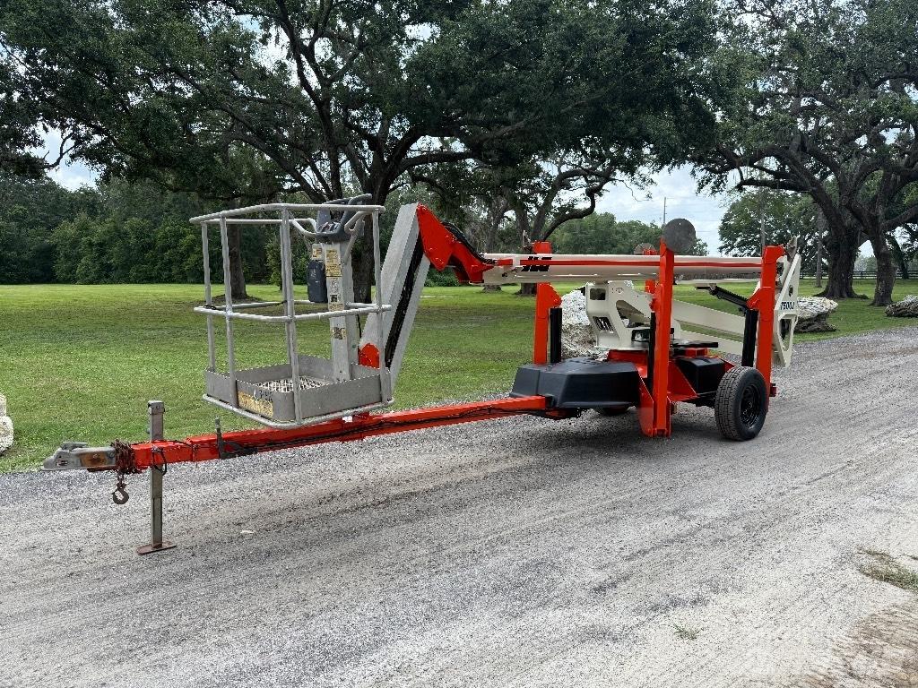 JLG T 500 J Pacēlājplatformas - piekabes