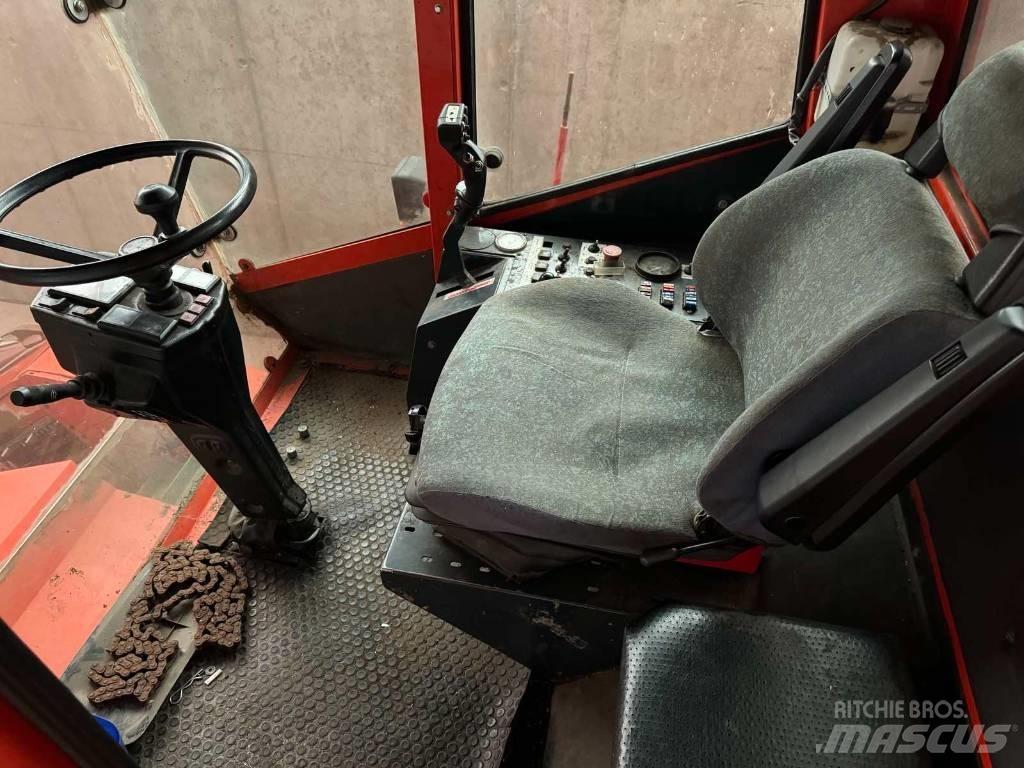Bourgoin JL 410 A Ražas novākšanas kombaini