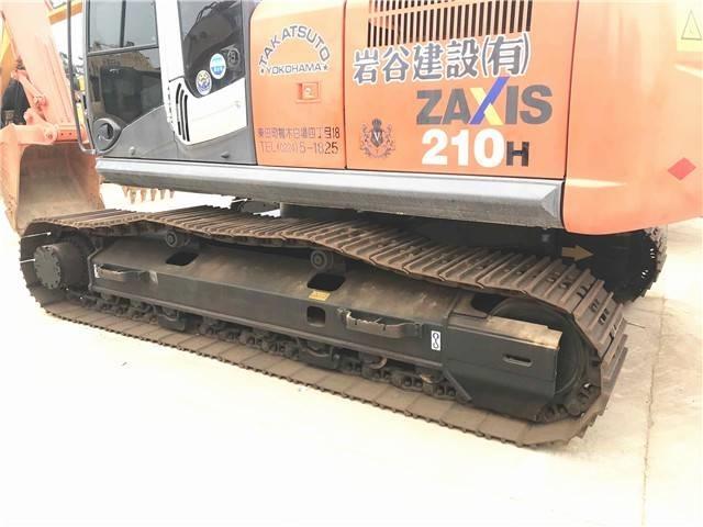 Hitachi zx210 Kāpurķēžu ekskavatori