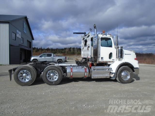 Western Star 4900 SA Vilcēji
