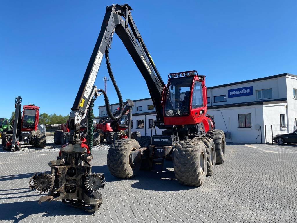 Komatsu 911 Harvesteri