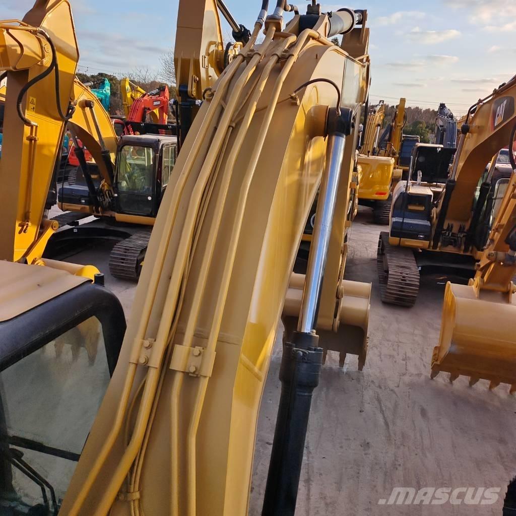 CAT 320 D Kāpurķēžu ekskavatori