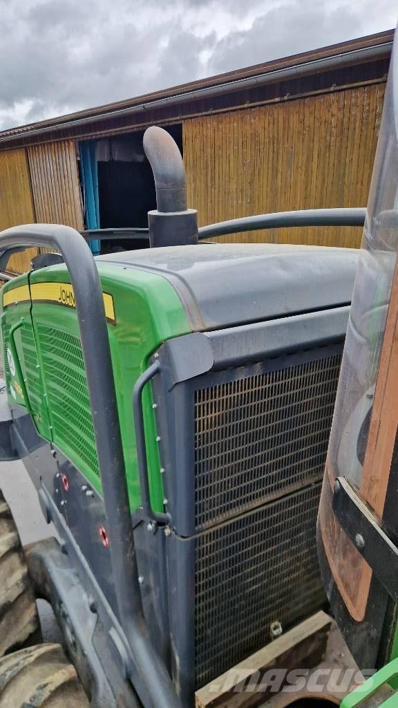 John Deere 1270 G Harvesteri