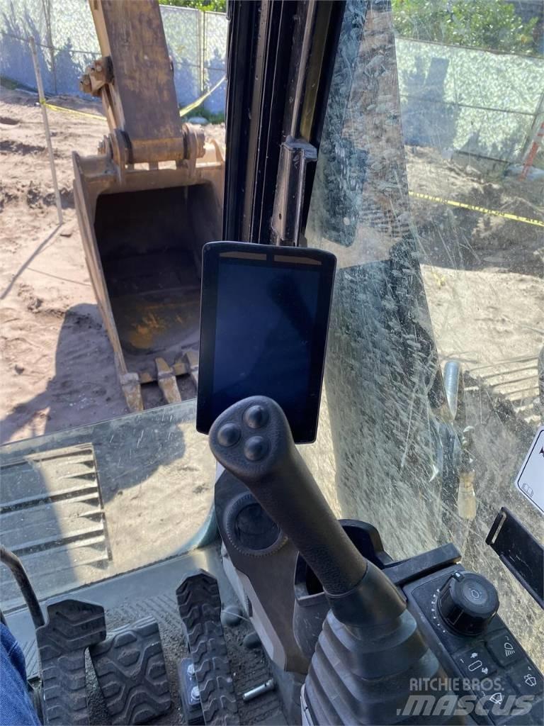 CAT 330 GC Kāpurķēžu ekskavatori