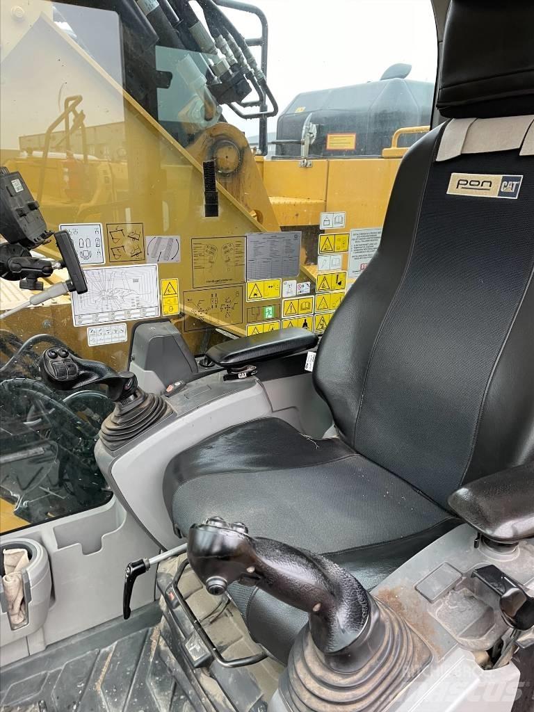CAT 325F Kāpurķēžu ekskavatori
