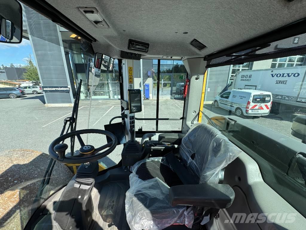 Volvo SD 135 B Vienvalča grunts veltņi
